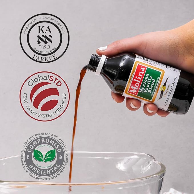 Vanilla Molina - Mexican Vanilla Blend with Pure Vanilla Extract - 2 Pack (8.3 Fl Oz Bottles) - Natural Flavoring for Baking, Cakes and Desserts