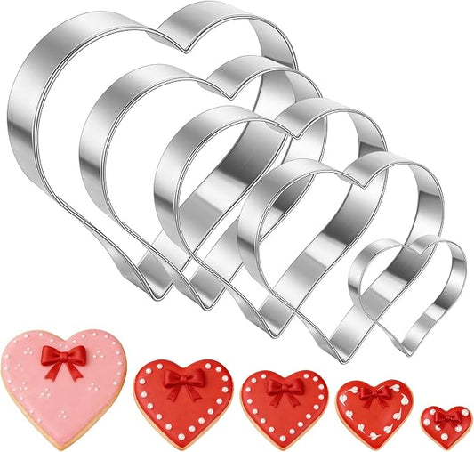 Heart Cookie Cutter Set, 5 Pieces Heart Cookie Cutter for Valentine's Day, Stainless Steel Small Heart-shaped Molds Fondant Biscuit Fruit Cutters for Valentines Day Holiday Birthday Party Supplies