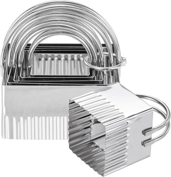 HARFINGTON 5 Pieces Square Biscuit Cutter with Handle Set Stainless Steel Cookies Dough Cutter Tool with Fluted Edge for Kitchen Baking Cake