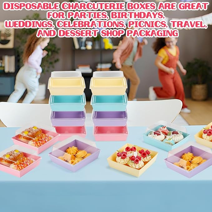 Vesici 100 Pcs 5 Inch Small Charcuterie Boxes with Clear Lids Cake Slice Containers Paper Bakery Boxes Disposable Food Containers for Dessert Cookie Sandwich Mini Cake Strawberry