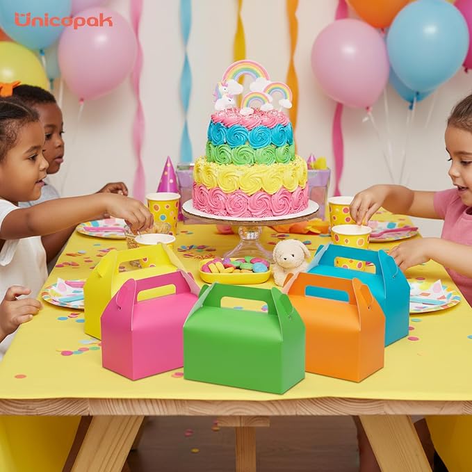 UnicoPak 30 Pack Green Party Favor Bag Boxes, Gable Gift Boxes for Candies Treats Goodies Cookies, Ideal for Green Party Favors, Themed Birthday Party, Valentine's Day, 6.5x3.5x3.5 Inches