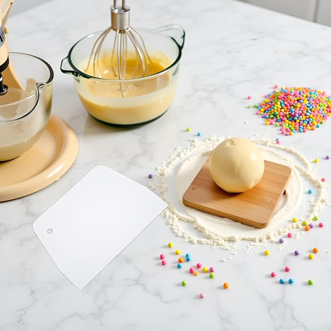 1Pc White Plastic Dough Scraper Cream Smooth Cake Flour Spatula Cutter Baking Pastry Tool Plastic Dough Scraper Tool,Essential for Baking and Cooking Spatulas Kitchen and Dining,Cooking Utensils