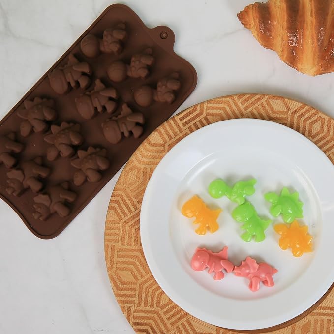 Chocolate Molds Silicone with Dinosaur Shaped, Mini Dinosaur Molds for Homemade Chocolate/Candy/Gummy/Fondant, Food Grade Candy Mold with 12 Cavities Dinosaurs for Fruit Snacks for Kids