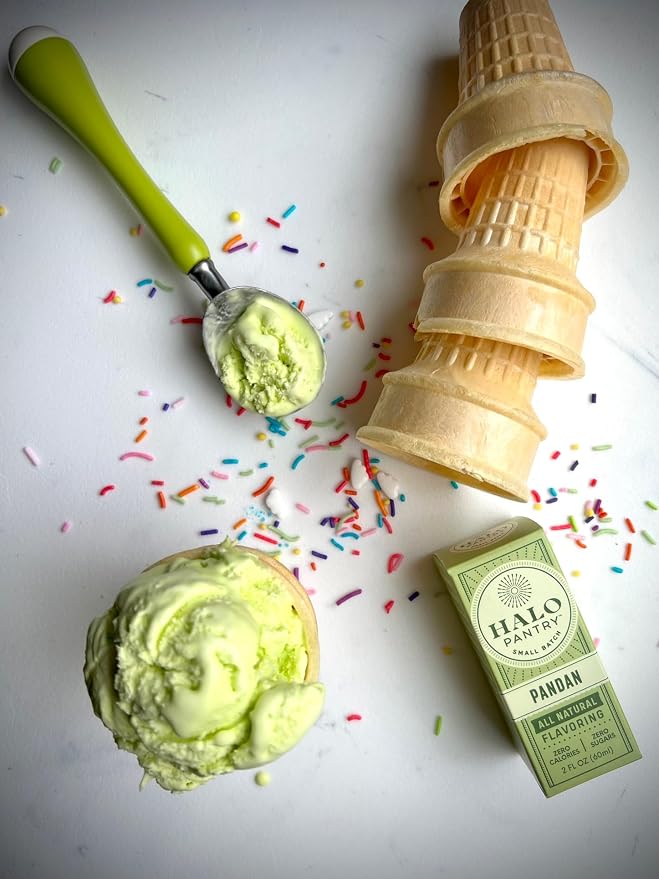 Natural PANDAN Flavoring Extract by HALO PANTRY (2oz bottle) | Colorless/Clear, Dye-Free, Dairy-Free, Sugar-Free, Gluten-Free, NO Sweeteners, NO Calories | Perfect for customizing ANY baking, candy, dessert or drink recipes