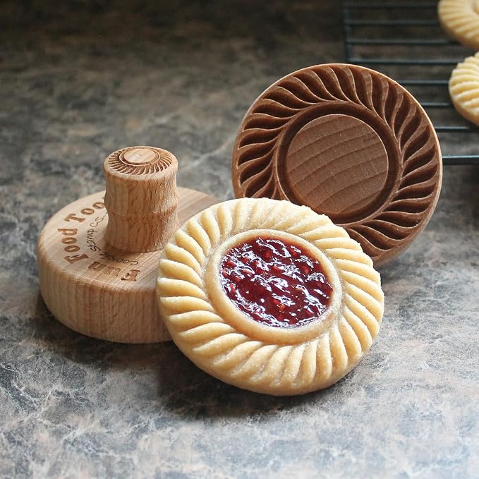 Wood Cookie Stamp, 2.5 Inch (Spiral Jelly Roll CS-141)