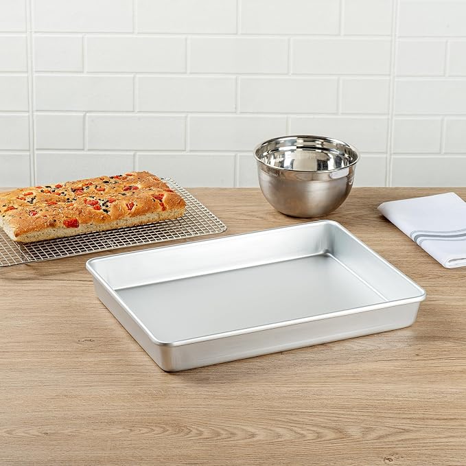 Restaurantware-Met Lux 15 x 12 x 2 Inch Straight-Sided Baking Tin, 1 Rectangular Cake Pan - Oven-Ready, Freezable, Anodized Aluminum Baking Sheet Cake Pan, Greaseproof, For Birthday