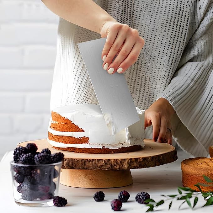 2 Pack Stainless Steel Cake Scraper, 8.6-inch Double Sided Patterned Edge Stripe Edge Smoother Scraper Cake Decorating Tools, Metal Cake Carving Smoothing Cream Pastry Baking