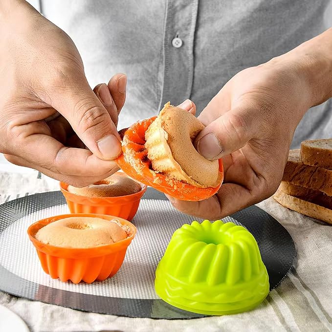 24er Pack Silicone Donut Pans for Baking, Mini b undt Pan Silicone Donut Molds, Nonstick Doughnut Muffin Pumpkin Cup Cupcake Molds Pan, Mini Fluted Tube Silicone Baking Molds