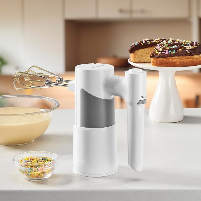 Cuisinart 5 Speed Hand Mixer with Storage Case, White, HM-150S | Storage Case