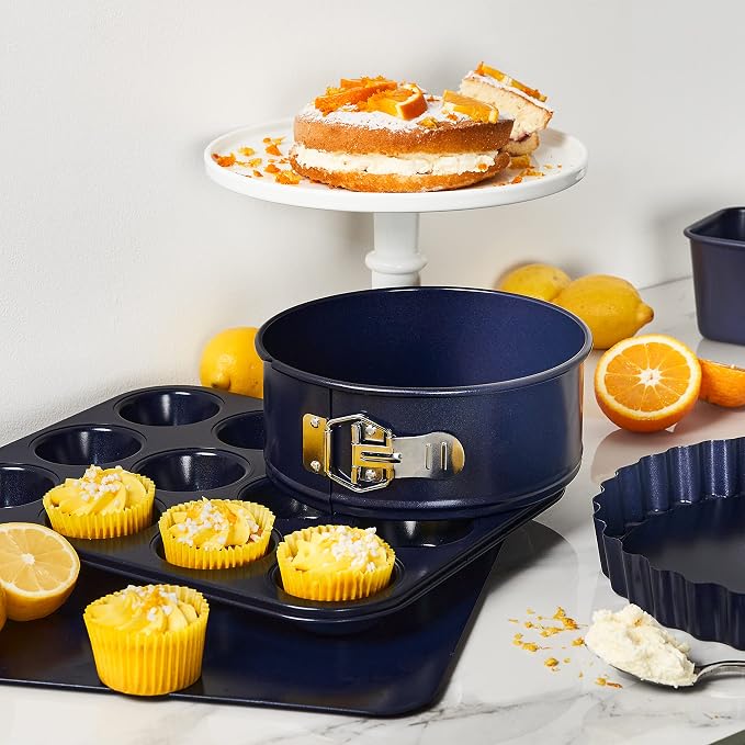 Zyliss E980198 Non-Stick Loaf Tin | 1L/1lb | Carbon Steel | Dark Blue | Bread Tin for Baking/Bakeware | Dishwasher Safe | 5 Year Guarantee