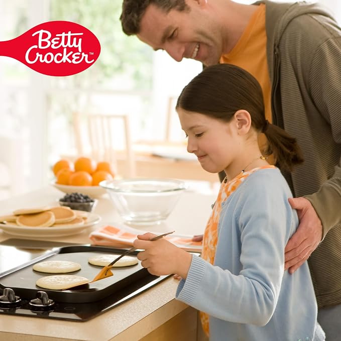 Betty Crocker Bisquick Pancake and Baking Mix,Original,Makes About 60 Pancakes,40 oz,(Pack of 2)