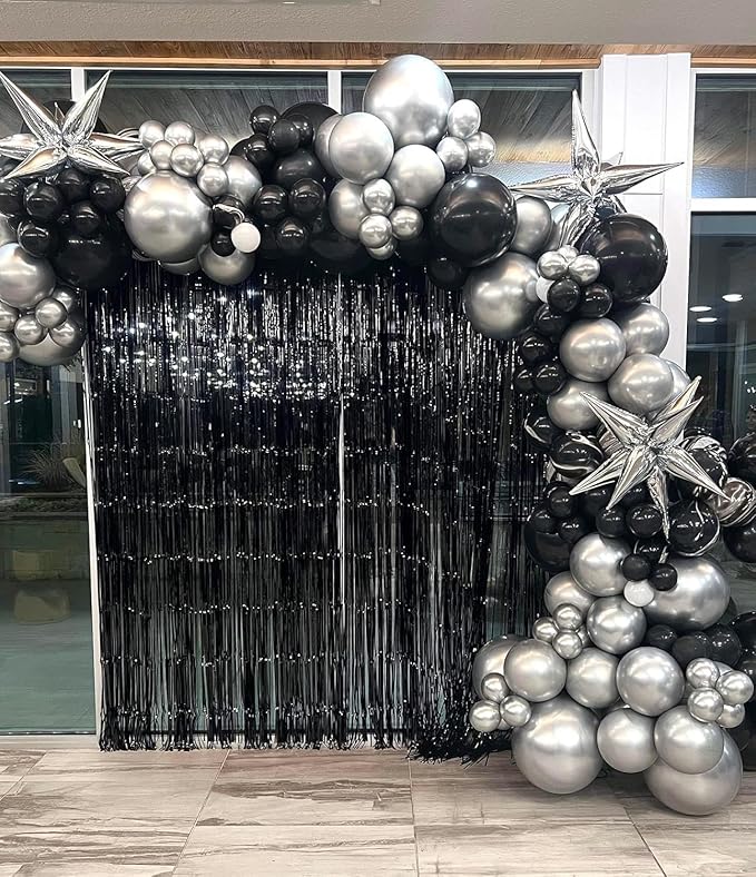 153Pcs Black and Silver Balloons Garland Arch Kit with Stars - 22 18 12 10 5 inch Different Size Black Metallic Silver Confetti Latex Balloon for Birthday Graduation New Year Party Decorations