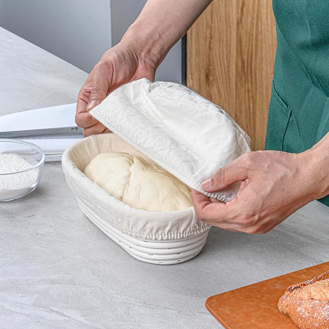 Restaurantware Bread Proofing Basket 9 Inch Oval Pack of 1 Rattan Dough Fermentation Basket With Cotton Liners, Oval Banneton Bread Rising Bowl For Home, Commercial, and Artisanal Baking