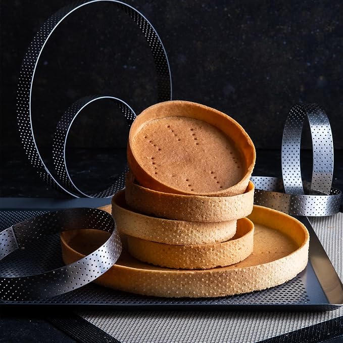 HARFINGTON 3Pcs Stainless Steel Tarts Rings 4.3" Perforated Metal Circle Baking Dessert Mousse Round Cake Ring Non Stick for Home Kitchen Food Cheese Making Tool