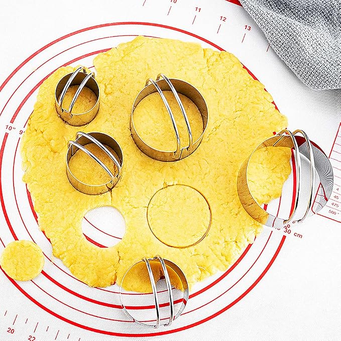 Stainless Steel Biscuit and Cookie Cutters with Handle - 5-Piece Set(1.75"~3.25"), for Professional Baking and Home Kitchen