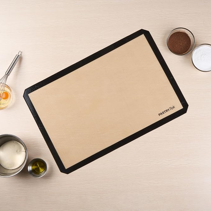 Restaurantware Non-Stick Baking Mat - 1 Full-Size 15.7 x 23.6 Inch Silicone Heat-Resistant Oven-Safe Mat - Reusable Rectangular Black Mat for Bakery and Catering