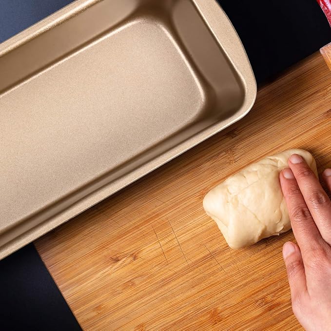Patelai 4 Pack Small Loaf Pans for Baking Bread Non Stick Bread Pan Rectangle Baking Tray Toast Mold(Gold,9.25 x 3.74 Inch)