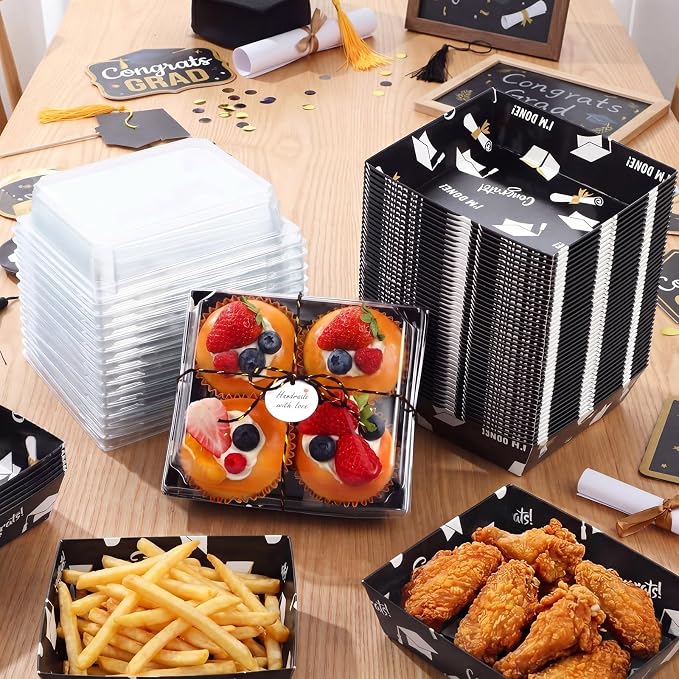 Outus 100 Pack Graduation Party Paper Food Containers Black Charcuterie Boxes with Clear Lids, 5.7 x 5.1 '' Graduation Party Supplies Cake Take out Bakery Boxes with Gift Tags Rope for Desserts Cake