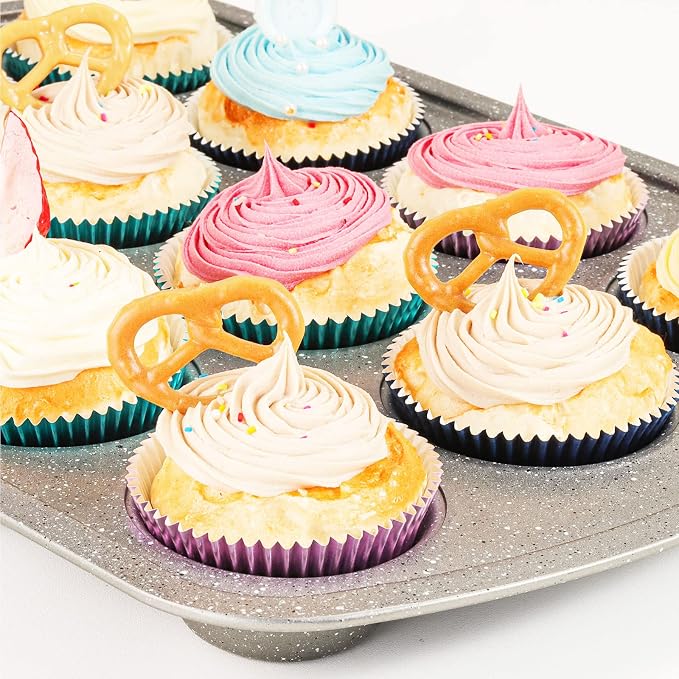 Caperci Orchid Purple Foil Cupcake Liners Standard Muffin Wrappers Greaseproof Baking Cups, 150-Pack