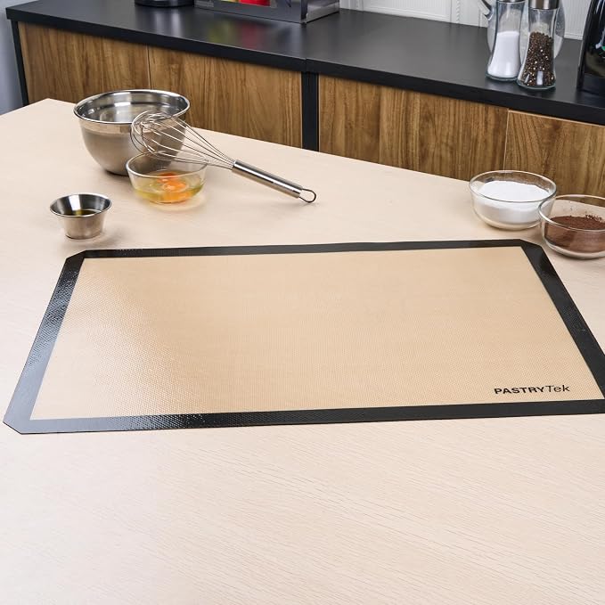 Restaurantware Non-Stick Baking Mat - 1 Full-Size 15.7 x 23.6 Inch Silicone Heat-Resistant Oven-Safe Mat - Reusable Rectangular Black Mat for Bakery and Catering