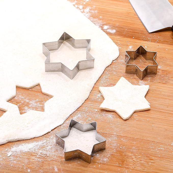 108 Pcs Metal Cookie Cutters Set Stainless Steel Biscuit Cutter Molds Include Heart Star Round Flower Vehicle Sea Creatures Alphabet Numbers Ice Cream Cone Fruit Shapes Cookie Cut Tools for Baking