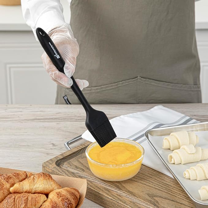 Restaurantware 10.2 Inch Pastry Brush 1 Heat-Resistant Basting Brush - Dishwasher-Safe Hanging Hole Black Silicone Cooking Brush For Spreading Oil Butter Or Sauce