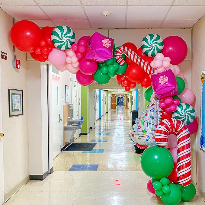 Voircoloria 90pack Green Balloons Different Size 18/12/10/5 Inch Green Balloon Garland Arch Kit for Graduation, St. Patrick's Day, Dinosaur, Jungle, Forest, Wedding, Birthday, Christmas Decorations