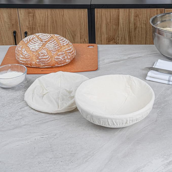 Restaurantware Bread Proofing Basket 9 Inch Round Pack of 1 Rattan Dough Fermentation Basket With Cotton Liners, Oval Banneton Bread Rising Bowl For Home, Commercial, and Artisanal Baking