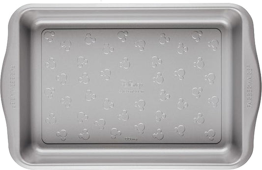 Farberware Disney Bake with Mickey Mouse Nonstick Baking Pan/Cake Pan, Rectangle, 9 Inch x 13 Inch Non Stick Bakeware Pan - Black