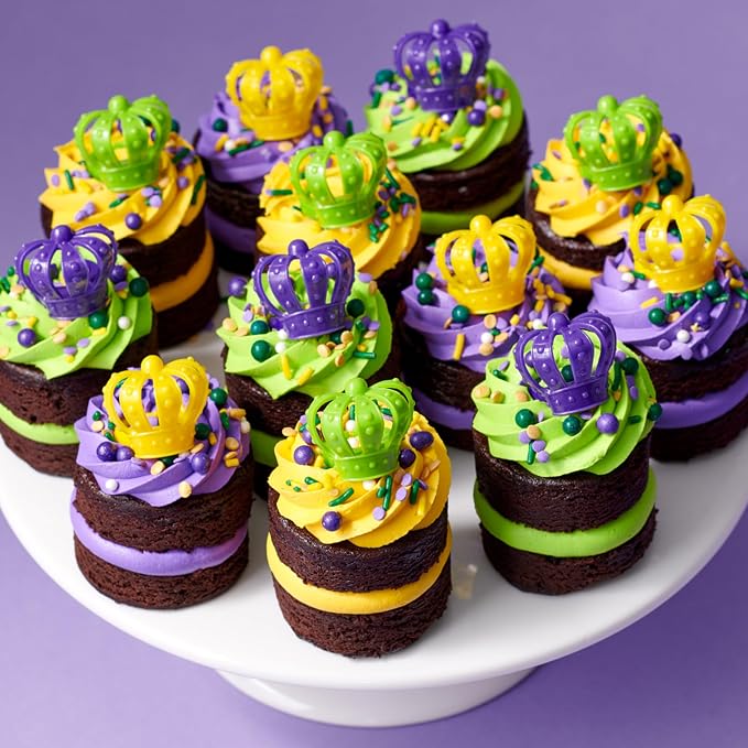 DECOPAC Mardi Gras Deluxe Fusion Mix Candy Sprinkles, 26oz, Edible Sprinkles in Handheld Container, Sugar Cake Decorations For Celebration Cakes, Cupcakes, Cookies, Ice-cream, and Donuts