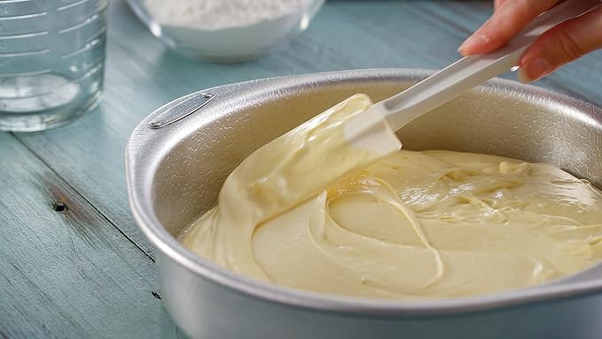 Doughmakers 9" Round Cake Commercial Grade Aluminum Bake Pan, Silver | Pattened Pebble Pattern is Naturally Non-Stick & Evenly Bakes | Perfect For Baking Cakes & Brownies | Makes 9" Circular Cakes