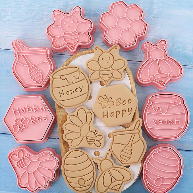 8 Pcs 3D Bee Cookie Cutters With Plunger Stamps Set Mini Honey Honeycomb Plastic Embossing Cutters for DTY Biscuit Snacks Baking Birthday Party Supplies Cheese Fondant Pastries Apple Pie