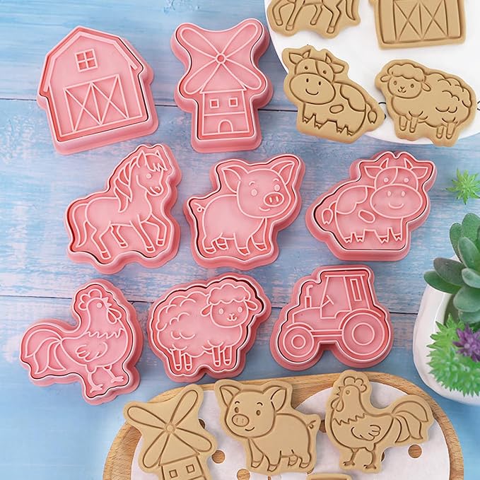 8 Pcs Pig Sheep Cookie Cutters With Plunger Stamps Set 3D Farm-Themed Embossing Cracker Cutters For Baking DIY Biscuit Snacks Cupcakes Fondant Cheese Pastries Frosting Decorations