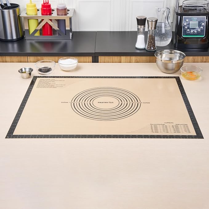 Restaurantware Non-Stick Baking Mat - 1 Count 23.6 x 31.5 Inches Silicone Reusable Baking Sheet - Anti-Slip Dough Mat - Black