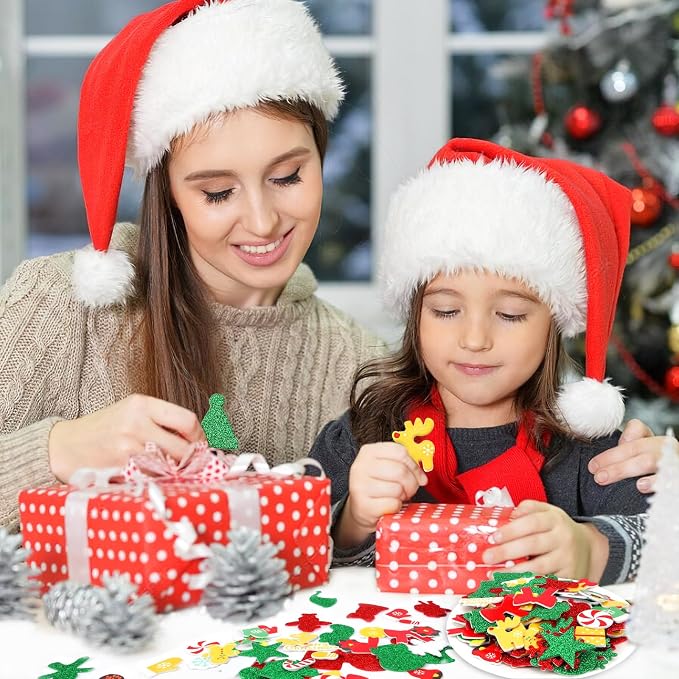 SEPGLITTER 600Pcs Christmas Foam Sticker Xmas Glitter Self Adhesive Sticker | Santa Claus Snowman Snowflake Decal for Kids, Handmade Card DIY Arts Crafts, Winter Party Favors Decorations