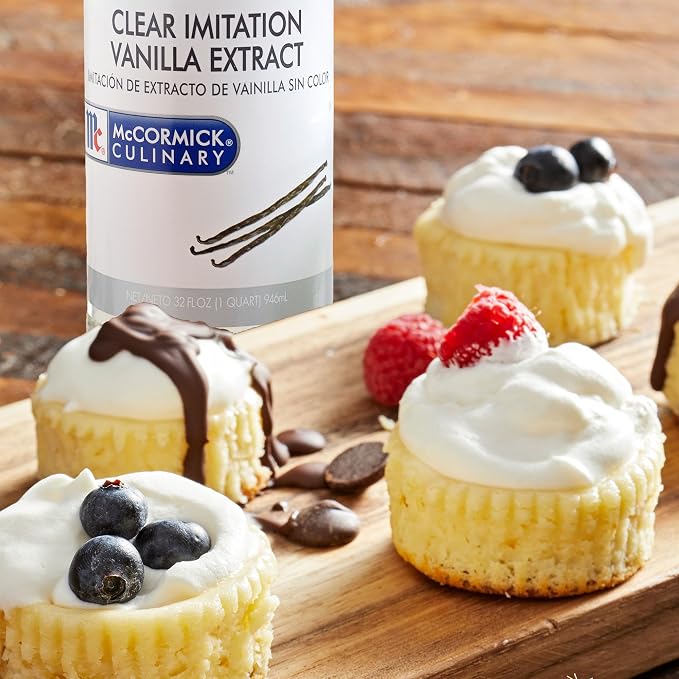 McCormick Culinary Clear Imitation Vanilla Extract, 32 fl oz (Pack of 6) - Six 32 Fluid Ounce Bottles of Clear Vanilla Flavoring for Baking, Perfect in Baked Goods, Frostings, Custards and Desserts