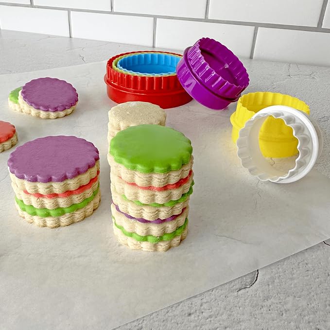 R&M International Round, Set of 6 Cookie & Biscuit Cutter Set, Sizes, Colors may vary