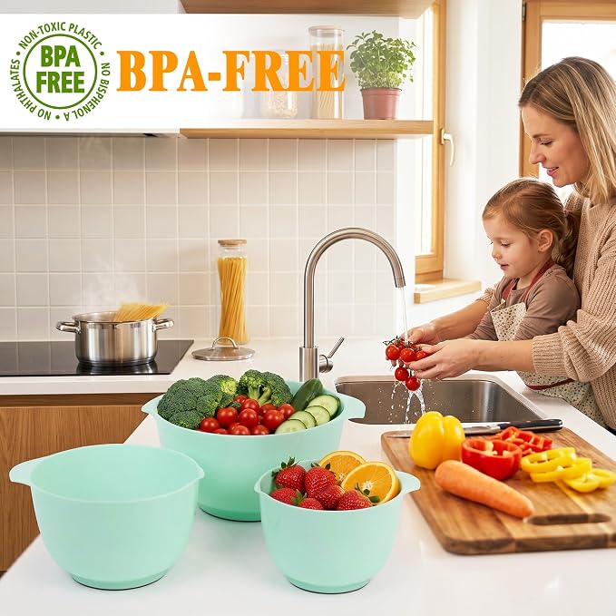 BoxedHome Nesting Plastic Mixing Bowl Set, 4 Piece Mixing Bowl Set with Pour Spouts, Size 1.7, 2.5, 3.5 and 4.5qt, for Prepping, Mixing, Baking, Cooking(2023 New Version, Green)