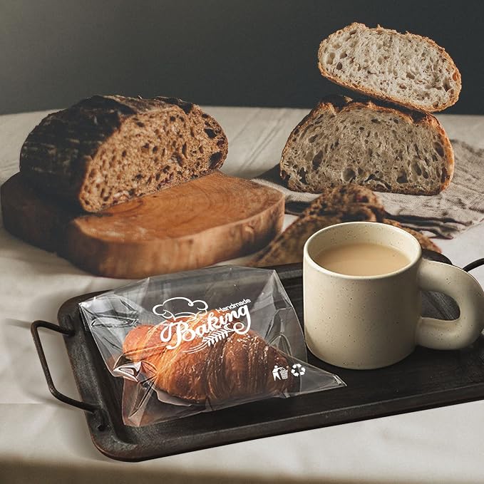 200pcs 6 x 7 Inch Baking Patterns Self Adhesive Packaging Bags, Clear Plastic Self Sealing Cellophane OPP Resalable Treat Bags for Bakery, Cookies, Homemade Bread Daily Use
