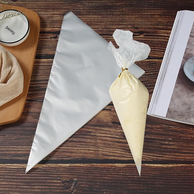 Disposable Small Piping Bags 8 inch 100pcs, Mini Piping Bags, Pastry Piping Bags for Cream Frosting, Icing Bags for Cake and Dessert Decorations Cake Decoration and Desserts