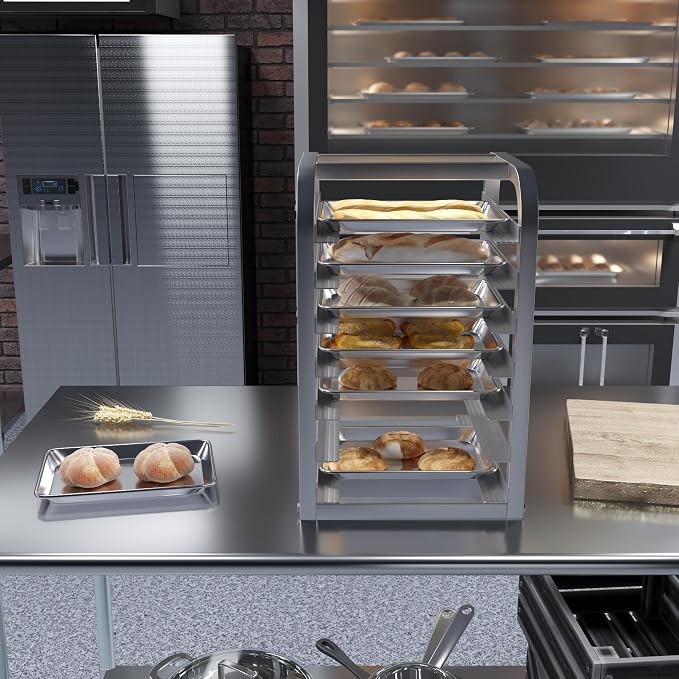 10 in. x 13 in. Quarter Size Aluminum Bun. / Sheet Pan | Ideal for baking, roasting, cooling, prepping, or storing - a must-have in restaurants, bakeries, and busy kitchens.