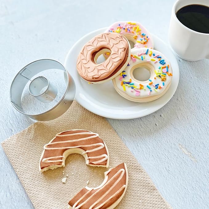 R&M Donut Cookie Cutter, Round with Hole Cut Out. Stainless Steel, 3 Inches