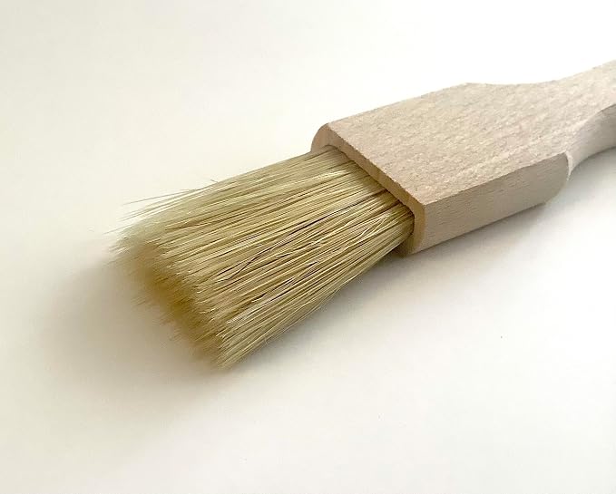 Tredoni 1.4" Flat Wooden Pastry Baking Brush Natural Bristles - Dusting Flour, Glazing & Basting Dough, Batter Egg/Oil Spreading Brush 3.5cm (Flat)