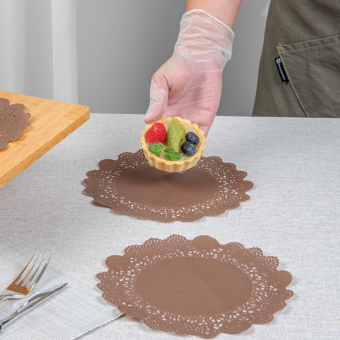 Restaurantware-Pastry Tek 8 x 8 Inch Paper Lace Doilies, 4000 Round Disposable Table Doilies - Elegant Lace Finish, Long Lasting, Brown Paper Lace Doilies, for Pastries, Cupcakes, Desserts