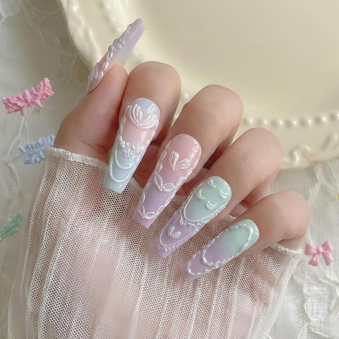Heart & Lace Nail Art Silicone Mold, 3D Love Chain Nail Charms Mold, Romantic Heart Lace Nail Decoration Mold, Flexible Reusable Silicone Mold for Acrylic Gel Resin Nail Art