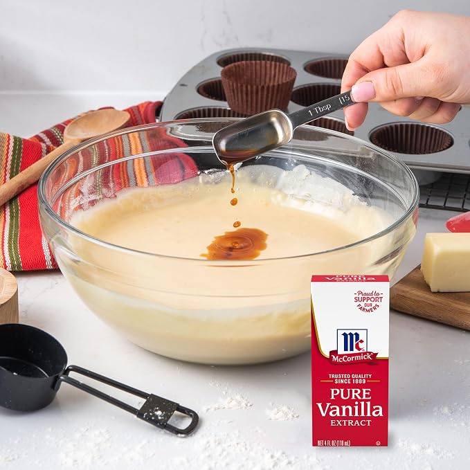 McCormick All Natural Pure Vanilla Extract (Made with Madagascar Vanilla Beans), 4 fl oz