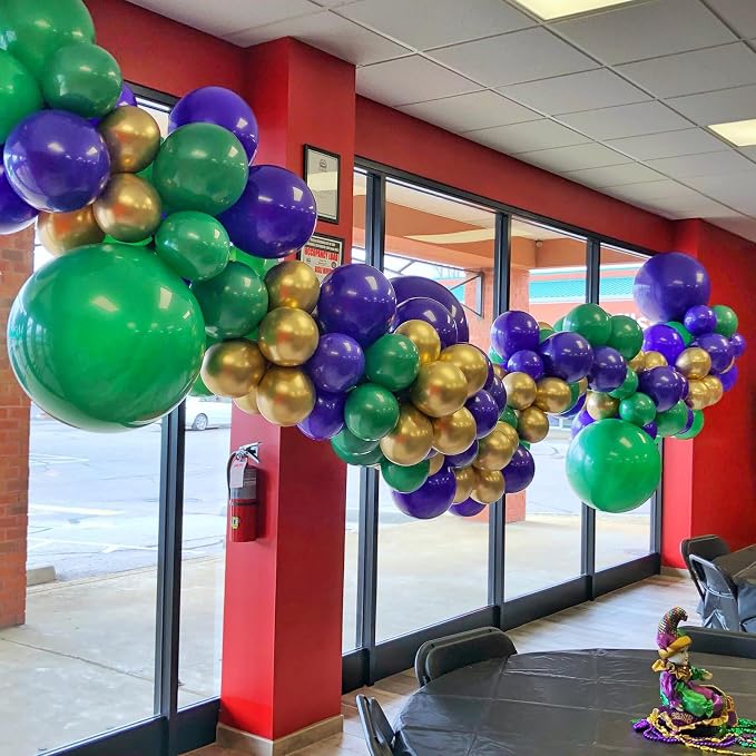 Voircoloria Dark Green Balloons, 66pack 12inch Green Latex Party Balloons for Birthday, Graduation, St. Patrick's Day, Christmas, Baby Shower, Dinosaur Party, Anniversary Party Decorations