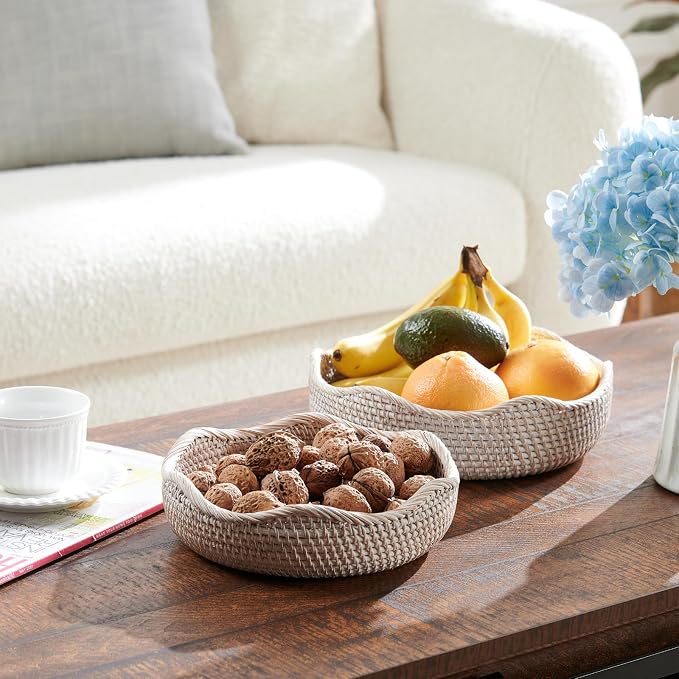 YANGQIHOME Rattan Bread Basket, Round Fruit Baskets, Wicker Storage Bowls, Natural Woven Serving Basket Bowls, Decorative Baskets for Kitchen Counter Organizing (Washwhite S/M/L)