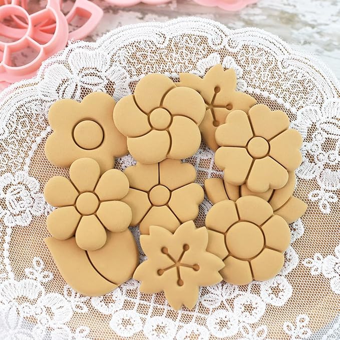 8pcs Mini Flower Cookie Stamps, One-touch Molding 3d Raised Design Cookie Cutters, suitable for Spring, Mother's Day, Valentine, Holiday & DIY Party Treats Frosting Decoration (Flower)