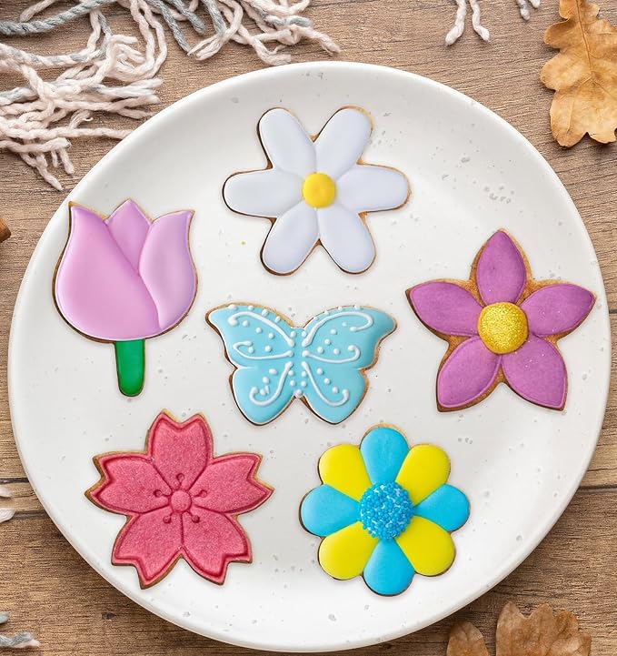 6PCS Flower Cookie Cutters, 3 Inch Stainless Steel Cookie Cutter Set with Daisy, Tulip & Butterfly Shapes, Baking Tools for Sugar Cookies, DIY Homemade Desserts (Assorted Designs)